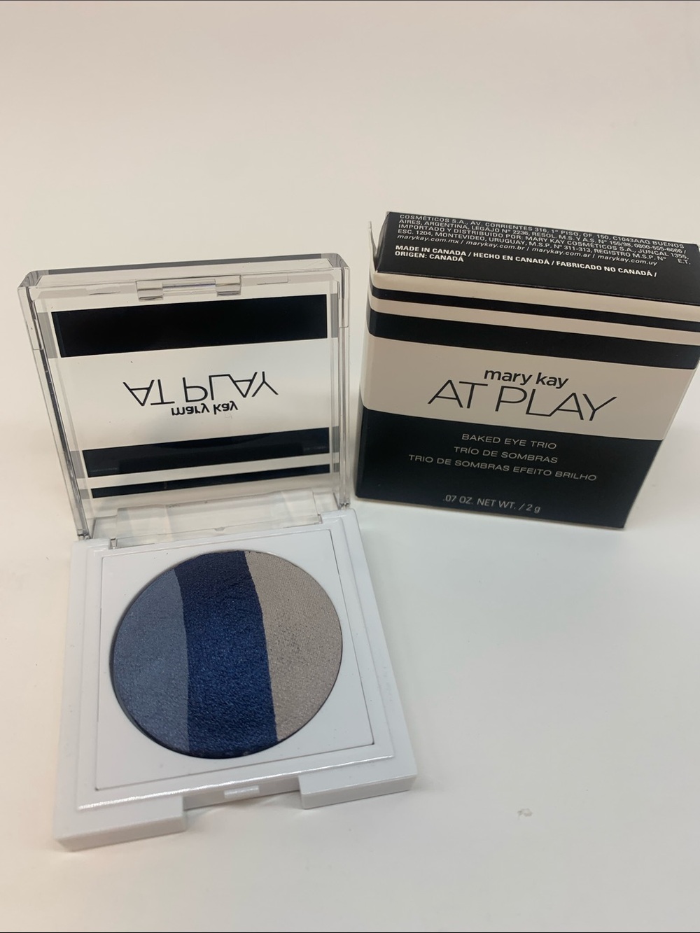 Mary Kay At Play Baked Eye Trio - Navy, Light Blue & Silver